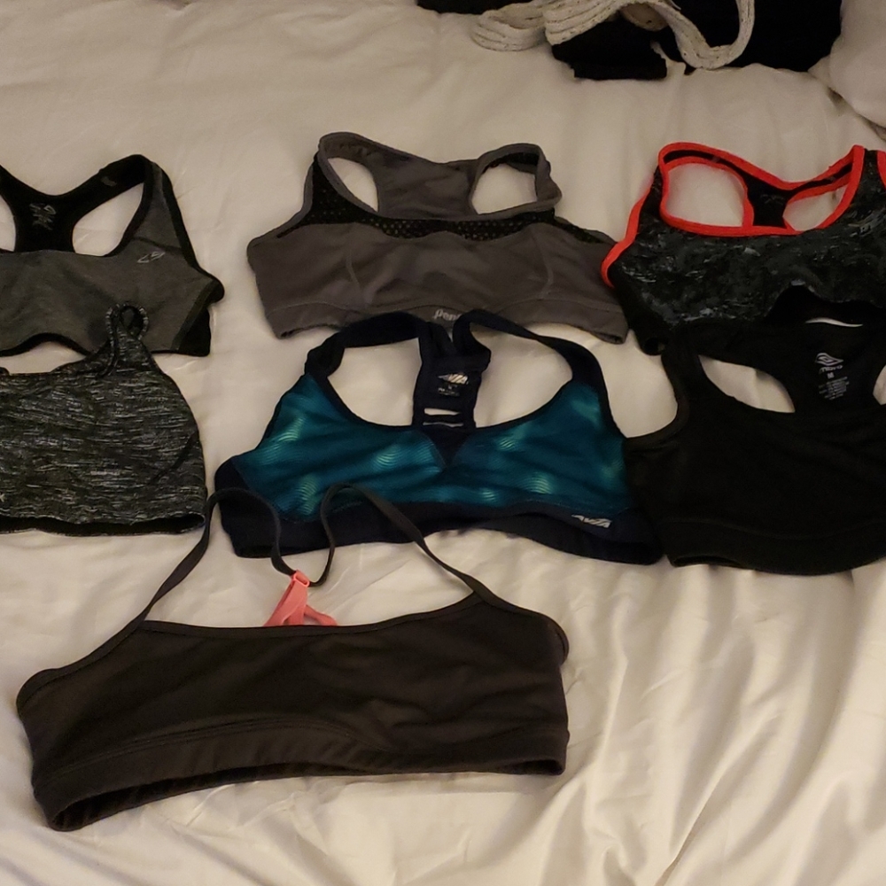 Sports bra bundle